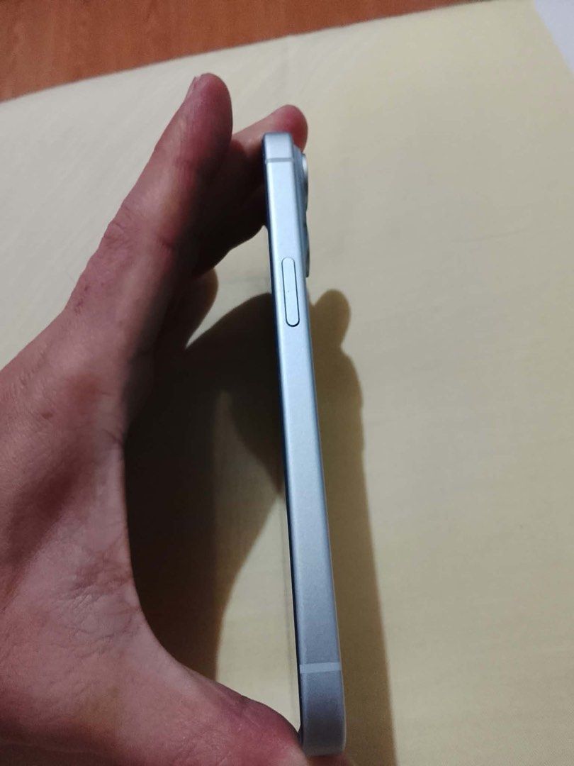 iphone 15 (Category: iPhone 15 Series) located in San Juan City. Submitted by zyam003 (Listing ID 1468102560, Image 3). Description: .
