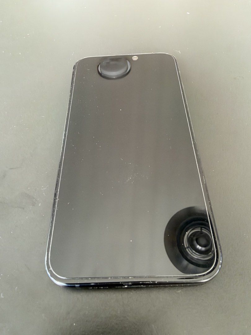 iPhone 15 Plus （分類：iPhone 15 Series）位於 Hong Kong。 由 none1022 提交（商品編號 1468062421，圖片 2）。簡介： 2023年用到依家，faceid壞左，其他一切正常，任驗。。