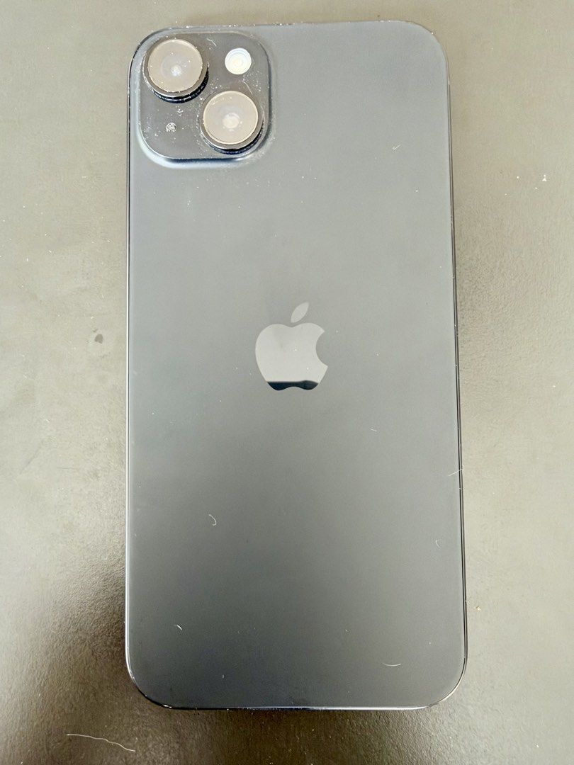 iPhone 15 Plus （分類：iPhone 15 Series）位於 Hong Kong。 由 none1022 提交（商品編號 1468062421，圖片 1）。簡介： 2023年用到依家，faceid壞左，其他一切正常，任驗。。