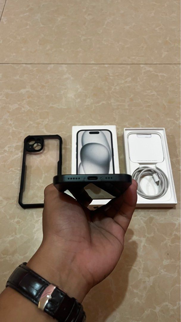 IPHONE 15|BLACK|128GB|87%BH (Category: iPhone 15 Series) located in Manila. Submitted by jhonraniel (Listing ID 1468205270, Image 3). Description: ❗️FOR SALE❗️FOR SALE❗️FOR SALE❗️ 🏷️IPHONE 15 Color: BLACK 🏷️128GB ✅87% BH ✅ZP/A Variant ✅LOCAL VARIANT ✅NTC APPROVED ✅NO SIM RESTRICTIONS Inclusion: 🏷️Unit itself 🏷️Original Box 🏷️Original chord 🏷️Case 📌POWERMAC PURCHASED 📌Original all parts 📌No history of repair 📌Well maintained 📌Has a mini