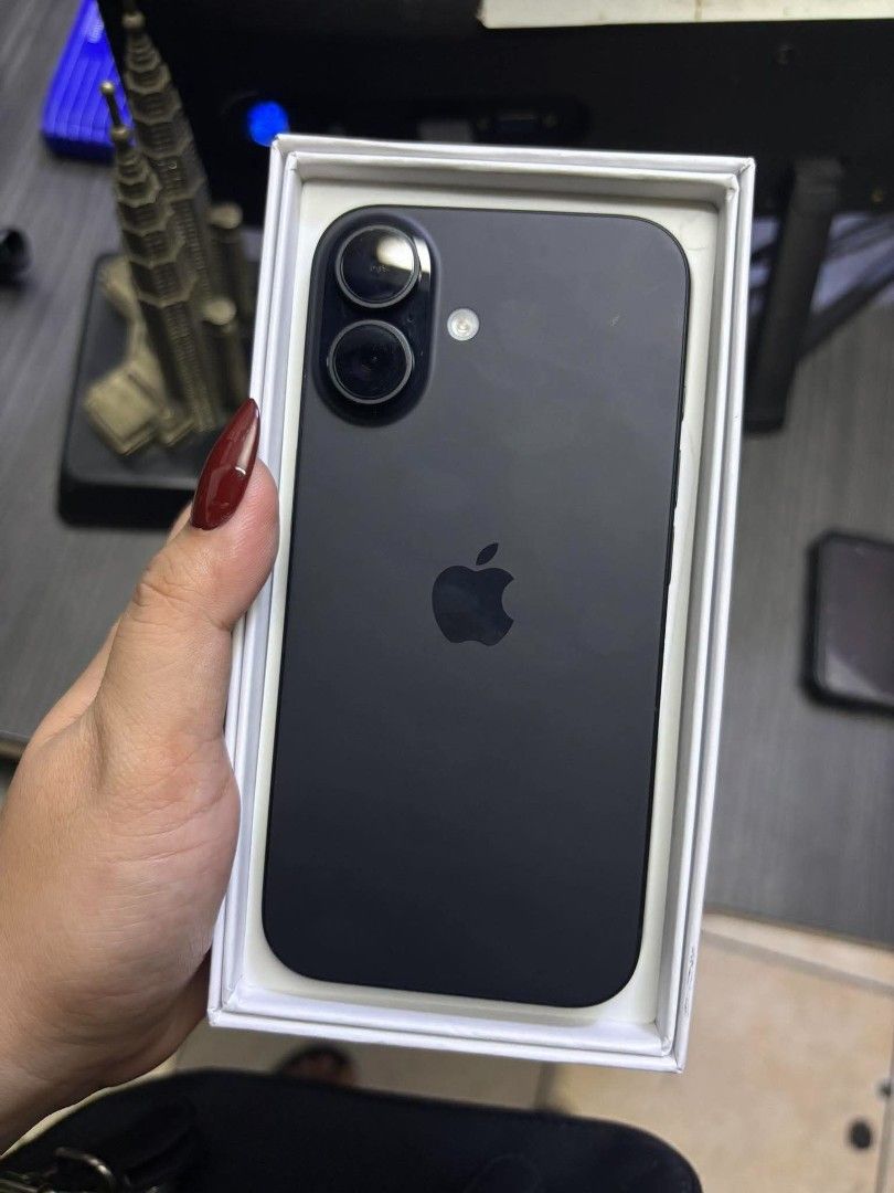 Iphone 16 128gb Black (Category: iPhone 16 Series) located in Makati City. Submitted by cornelionana (Listing ID 1468199284, Image 1). Description: Iphone 16 128 gb US variant Esim working Face Id and True tone Unli Reset with cord and box Pick up and meet up only Negotiable pa No to buy and sell.