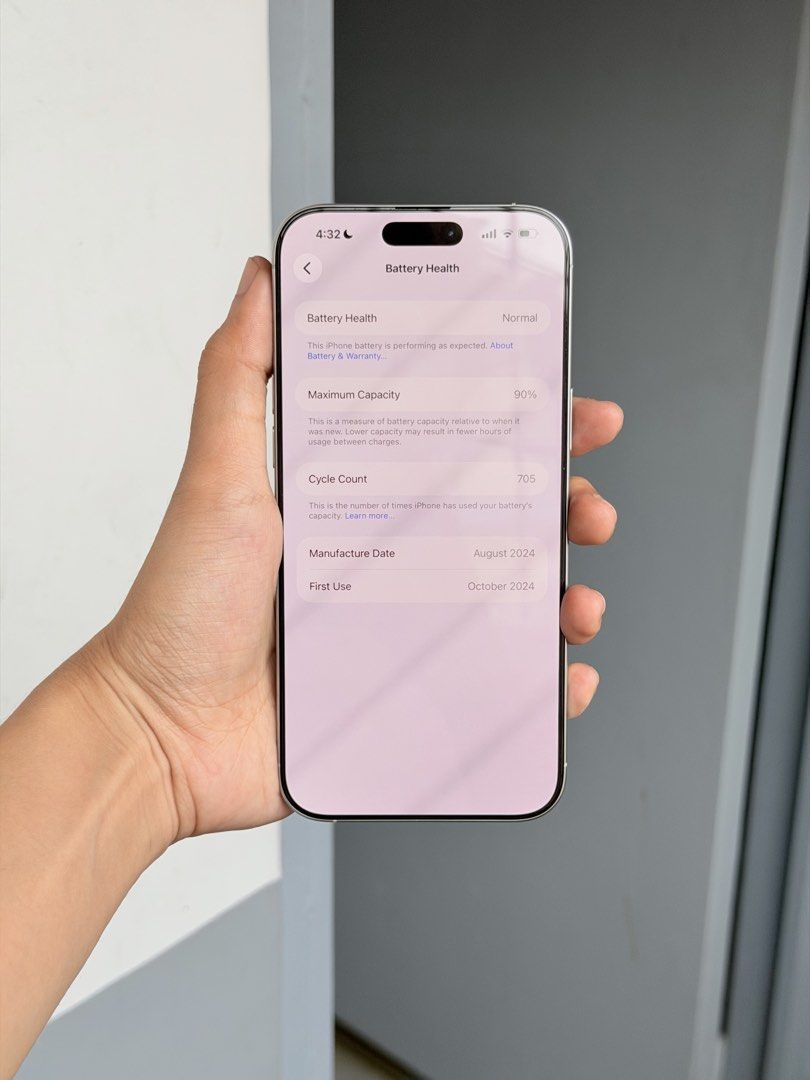 Iphone 16 Pro Max (White Titanium) (Category: iPhone 16 Series) located in Malabon City. Submitted by mangwelsss (Listing ID 1468230303, Image 2). Description: SELLING/SWAPPING COMPLETE WITH RECEIPT BTB iPhone 16 Pro Max White Titanium 256gb 88% Battery Health Factory Unlocked Local Variant Purchased at Beyond the Box No issue No history of repair Makinis Inclusions: Box (same imei) Cord Case Receipt Tg installed Unli check and unli reset upon me