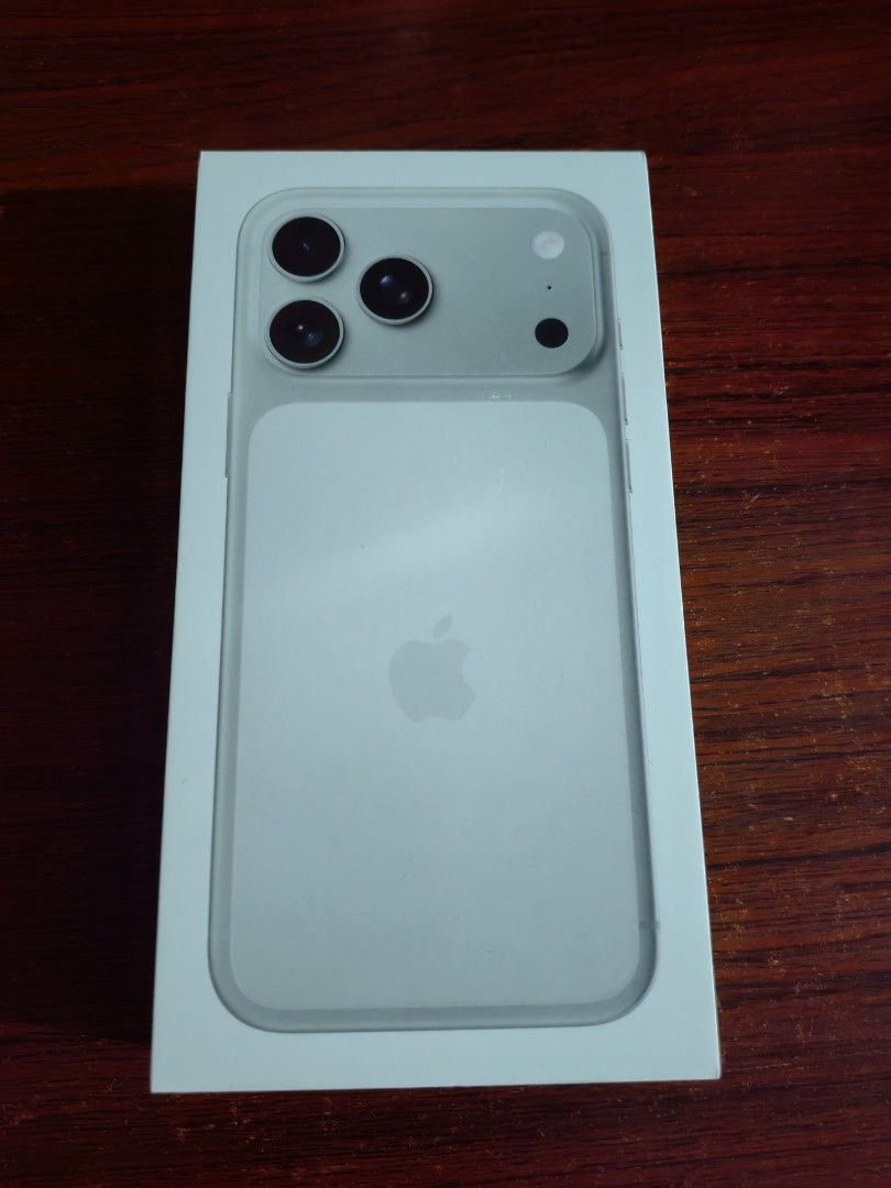 iphone 17 pro max (Category: iPhone 17 Series) located in Quezon City. Submitted by philjamesd0323 (Listing ID 1468210069, Image 1). Description: Brandnew sealed local purchased free tempered glass worth 1100 loc batasan qc.