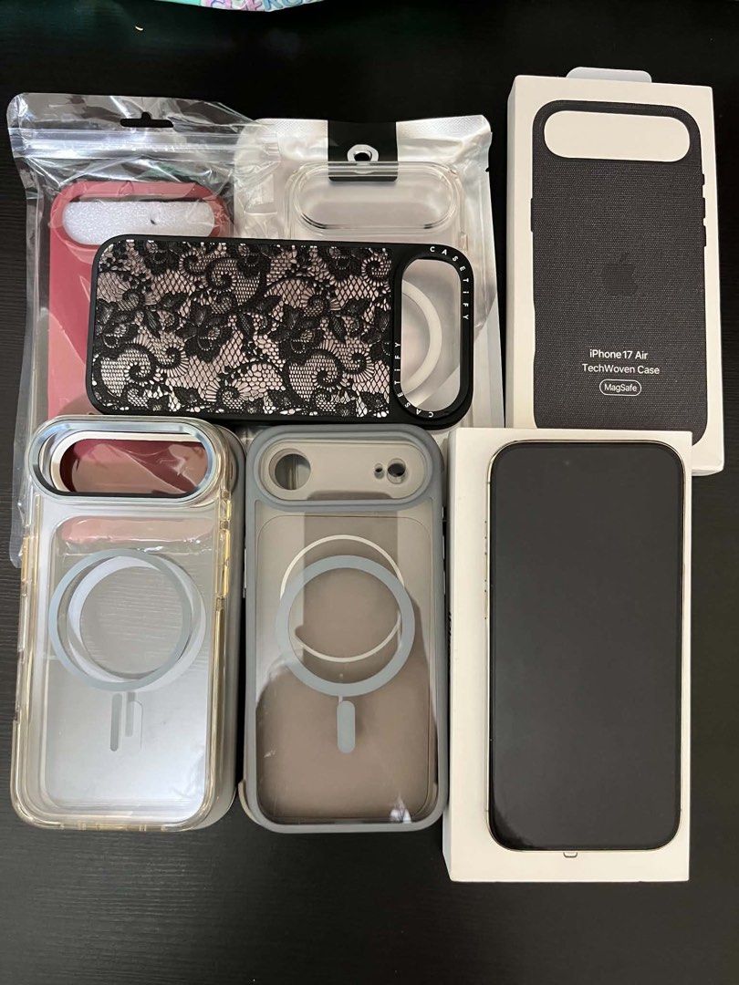 IPHONE AIR GOLD 256GB OPENLINE 99%BH (Category: Cases & Sleeves) located in Cavite. Submitted by carlamoya0116 (Listing ID 1468199200, Image 1). Description: NO HIDDEN ISSUE | LIKED NEW | WITH FREE CASES | MEET*UP: BACOOR,CAVITE.