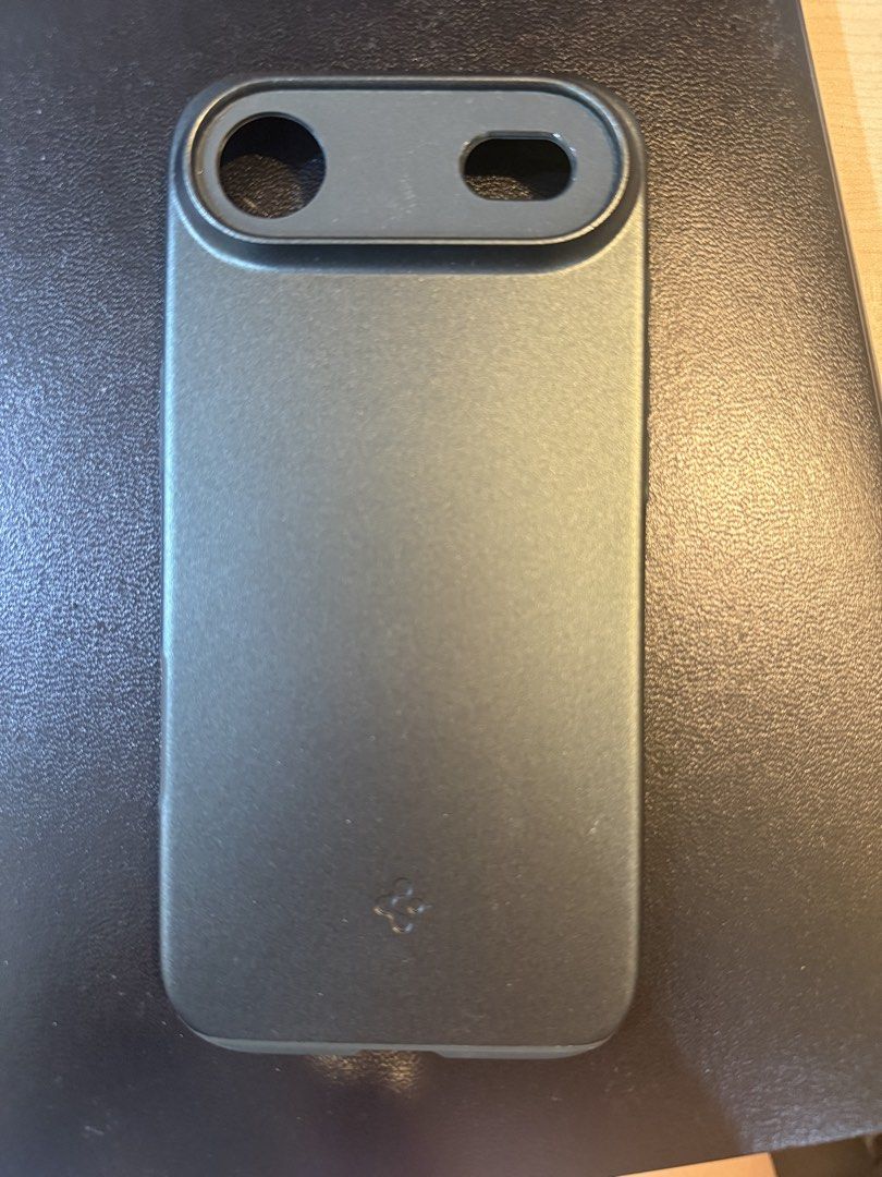 iPhone Air Spigen Case (Category: Other Accessories) located in Manila. Submitted by biancanros08405 (Listing ID 1468175424, Image 1). Description: .