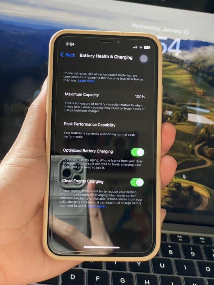 Iphone X (Category: iPhone X Series) located in Manila. Submitted by safestar.5cc5b7 (Listing ID 1468265077, Image 2). Description: .