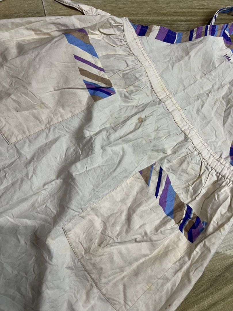 ISSEY MIYAKE Apron (Category: Home Improvement Tools & Accessories) located in Bulacan. Submitted by letsfindukaywithme (Listing ID 1468280368, Image 3). Description: Issey Miyake Apron Womens Issue: dirt w/ sign of usage +sf payment first Ship via J&T.
