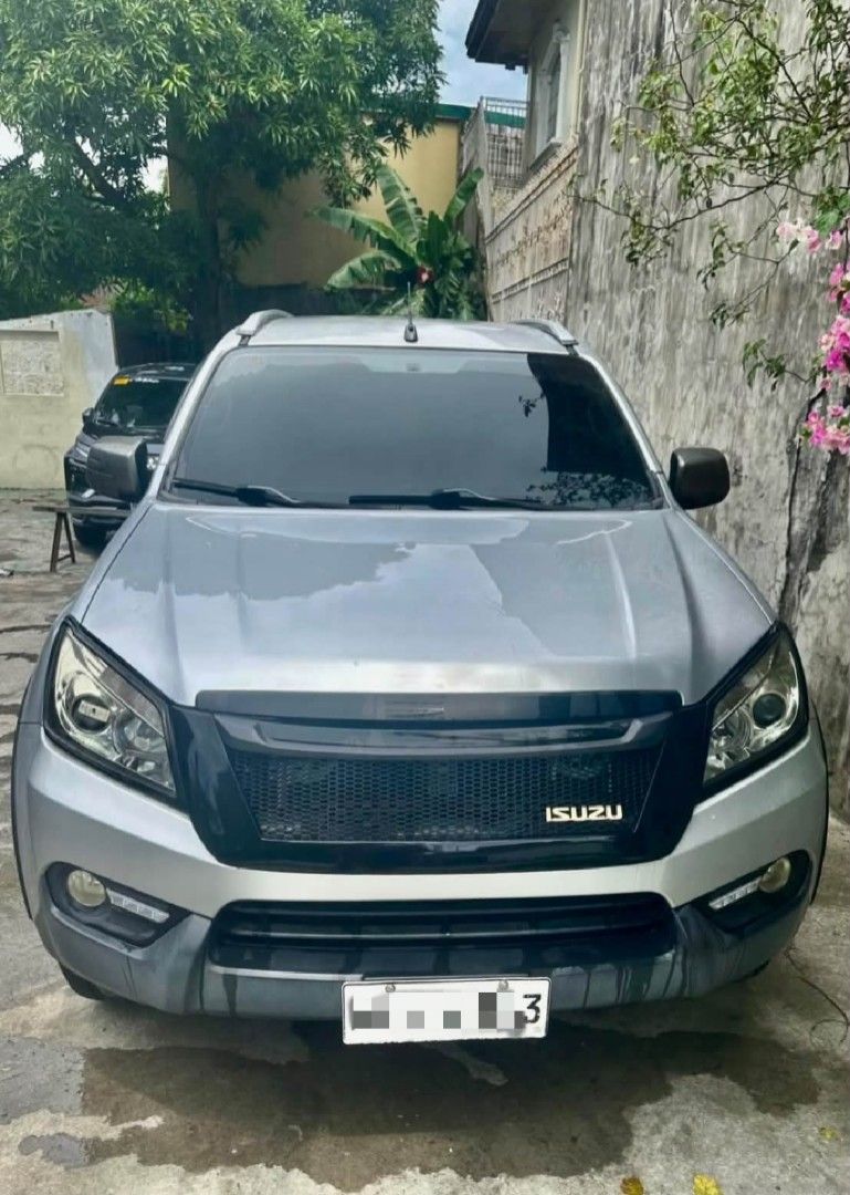 ISUZU MU-X LS 2017 | MANUAL (Category: Used Cars) located in Rizal. Submitted by delcars. (Listing ID 1468074170, Image 1). Description: 🚘 FOR SALE: ISUZU MU-X LS 2017 | MANUAL TRANSMISSION * Mileage: 77,000 km (Original Mileage) * Color: Silver Metallic 🔧 UPGRADES & ACCESSORIES ✅ Oil Catch Can (OCC) – worth ₱7,000 ✅ Upgraded Front Grille – worth ₱10,000 ✅ Fog Lights with DRL ✅ Venum Mags & Tires – worth ₱70,000 ✅ Bridgestone Tires – New in 202