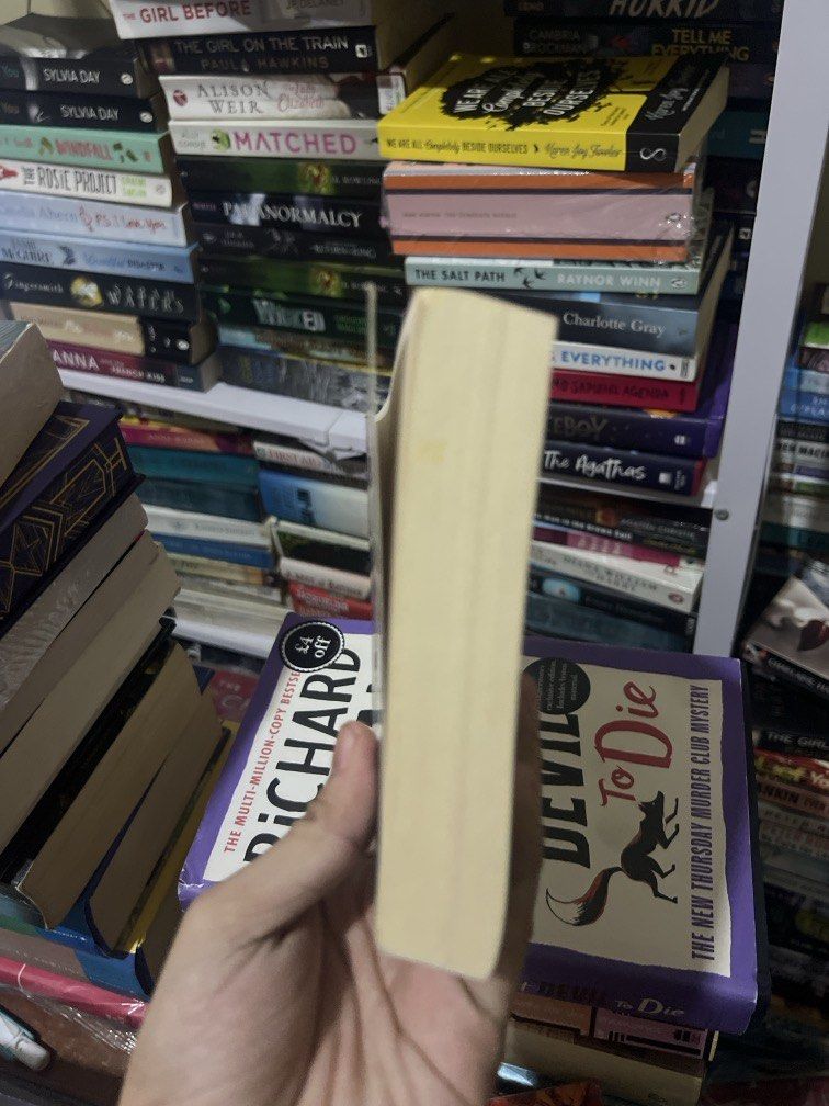 It ends with us (Category: Storybooks) located in Gapan. Submitted by booknest (Listing ID 1468178340, Image 3). Description: .