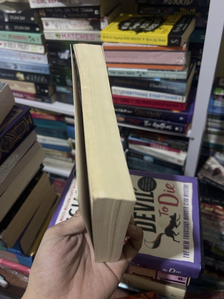 It ends with us (Category: Storybooks) located in Gapan. Submitted by booknest (Listing ID 1468178340, Image 2). Description: .