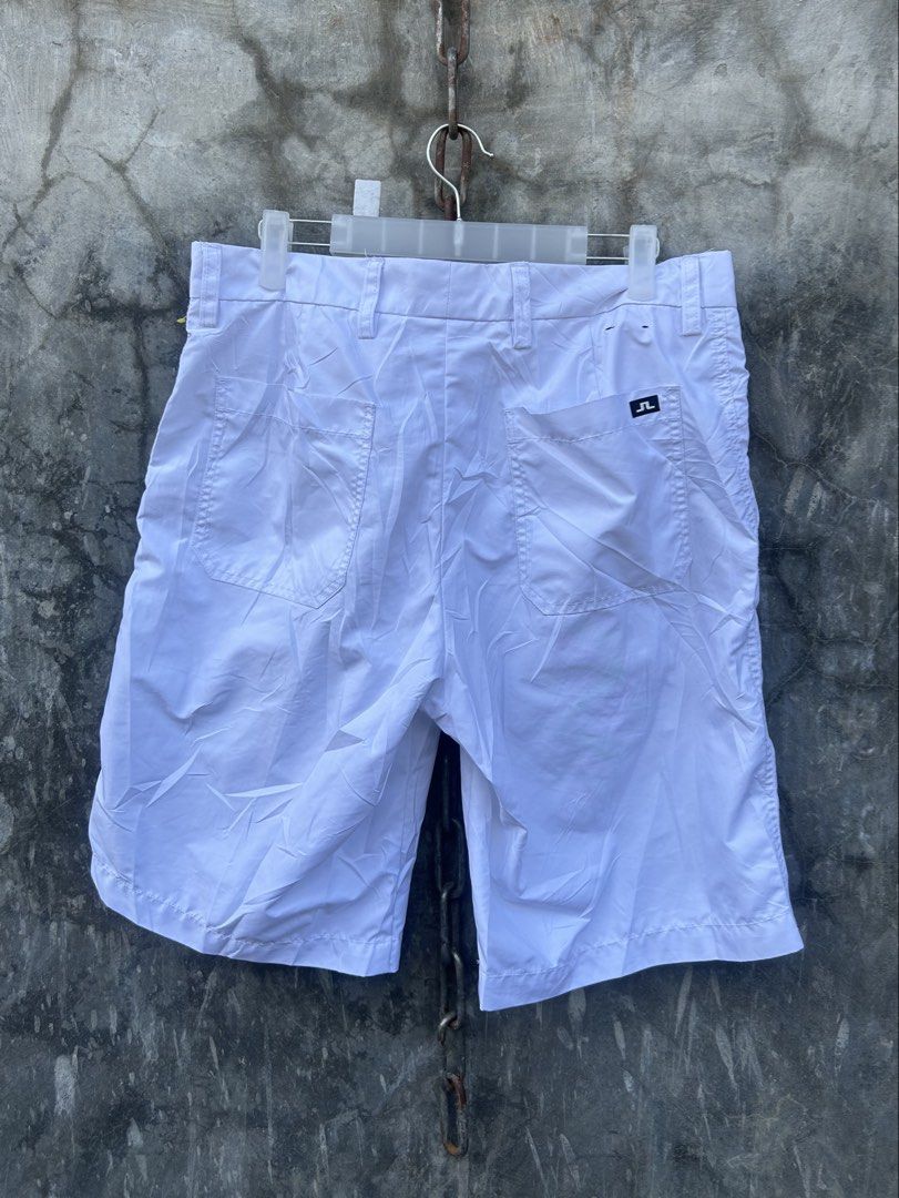 J. Lindeberg Shorts (Category: Shorts) located in Tuguegarao City. Submitted by 2giefinds (Listing ID 1468129275, Image 1). Description: Size: Medium Dimes: Waistline:34 x L:20 x Leg opening: 11 Condition: Excellent Color Rate: 9.9/10 Issue: very minimal light washable stain.