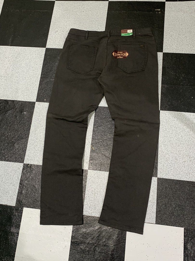 Jachs new york brand new (Category: Jeans) located in Angeles City. Submitted by badillajel81176 (Listing ID 1468188769, Image 2). Description: WTS –Jachs New york Brand new 📏 Size: Tag size “38“ 📏 Measurements: Thight: 12.5 Length: 42 Hem:8 💢Issue-No issue ✨ Condition: 10/10 Crispy condition 🟦 Color Rate:10/10 📍 Pampanga Angeles City 📦 Shipping available nationwide.