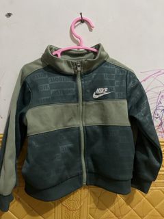 (Kategori: ) berada di . Dikirim oleh elstore_30 (ID iklan 1468209074, Gambar 1). Deskripsi: .