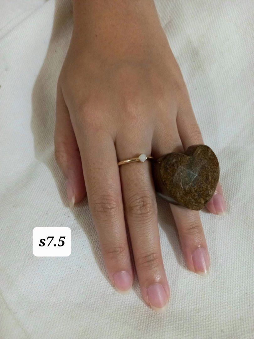 Japan Accessories Natural stone Heart Shaped Carved Stone Rock Ring Bronzite Brown Aventurine Japer Power Ring Statement ring (Category: Rings) located in Naga. Submitted by happeemarket (Listing ID 1464044661, Image 1). Description: Japan Accessories Natural stone Heart Shaped Carved Stone Rock Ring Bronzite Agate /Brown Aventurine / Broen Oplalized stone Power Ring Statement ring 💥Batong bato #powerring #stonering #RedRuby #StrawberryQuartz #P