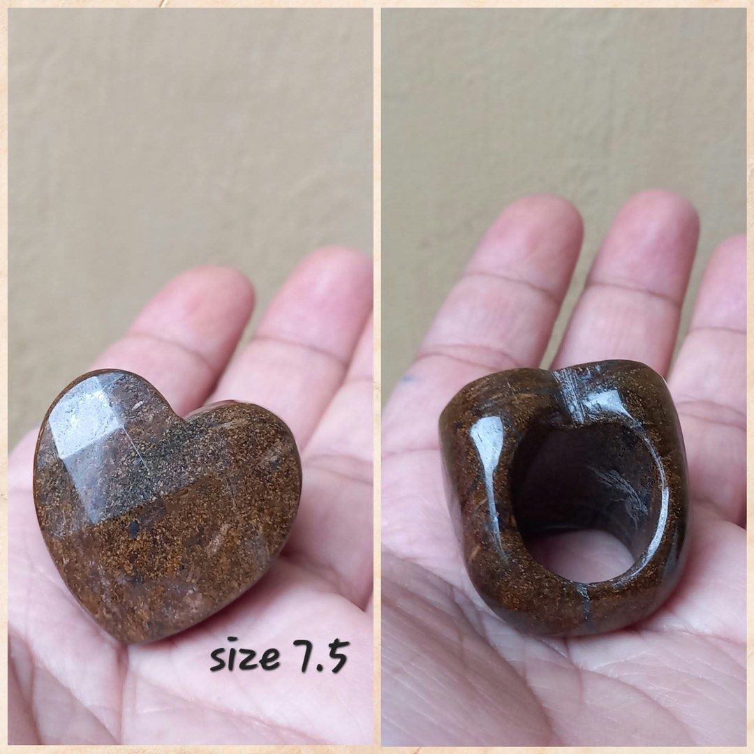 Japan Accessories Natural stone Heart Shaped Carved Stone Rock Ring Bronzite Brown Aventurine Japer Power Ring Statement ring (Category: Rings) located in Naga. Submitted by happeemarket (Listing ID 1464044661, Image 2). Description: Japan Accessories Natural stone Heart Shaped Carved Stone Rock Ring Bronzite Agate /Brown Aventurine / Broen Oplalized stone Power Ring Statement ring 💥Batong bato #powerring #stonering #RedRuby #StrawberryQuartz #P