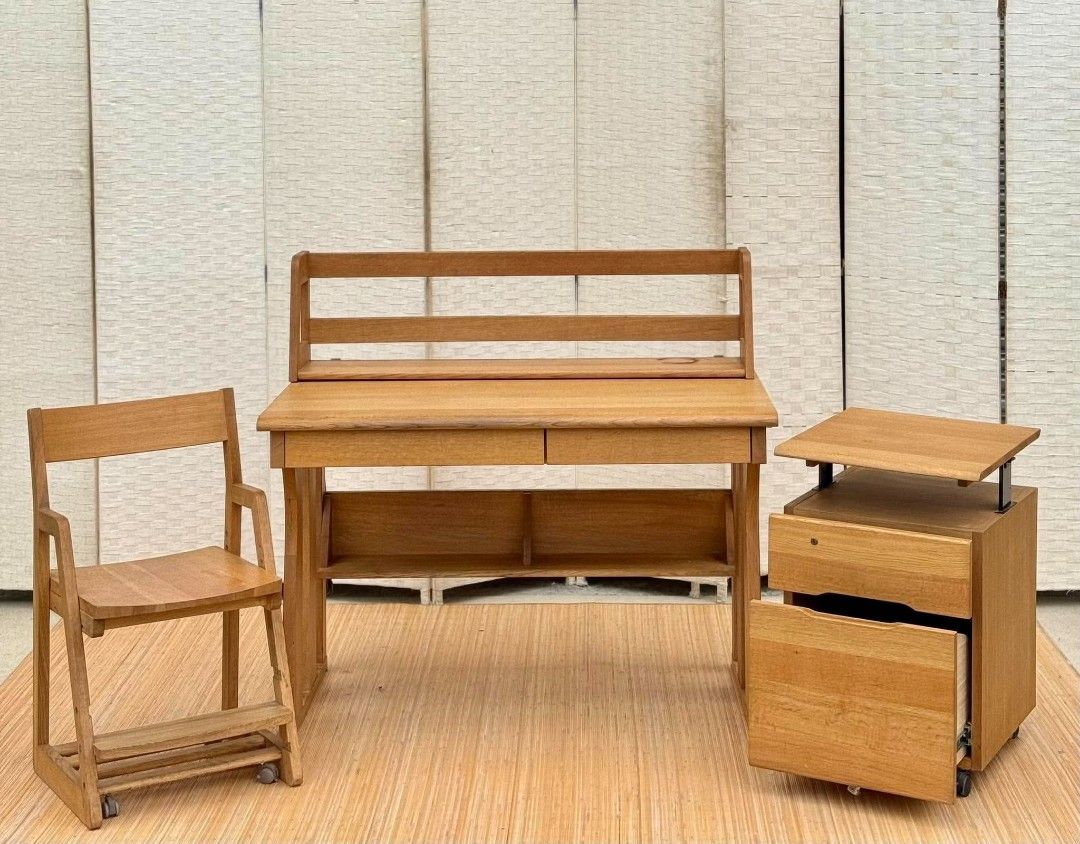 JAPAN SURPLUS HIDA BRAND STUDY SET IN GOOD CONDITION (Category: Tables & Sets) located in Manila. Submitted by shawii_ (Listing ID 1468260419, Image 2). Description: JAPAN SURPLUS HIDA BRAND STUDY SET IN GOOD CONDITION SIZE: 29-40H x 43L x 28W inches 16H x 17.5L x 16W inches 23-27.5H x 17L x 19.5W inches.