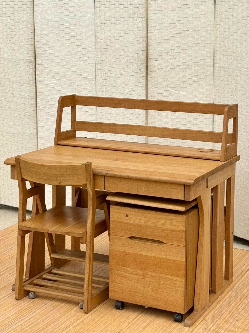 JAPAN SURPLUS HIDA BRAND STUDY SET IN GOOD CONDITION (Category: Tables & Sets) located in Manila. Submitted by shawii_ (Listing ID 1468260419, Image 3). Description: JAPAN SURPLUS HIDA BRAND STUDY SET IN GOOD CONDITION SIZE: 29-40H x 43L x 28W inches 16H x 17.5L x 16W inches 23-27.5H x 17L x 19.5W inches.