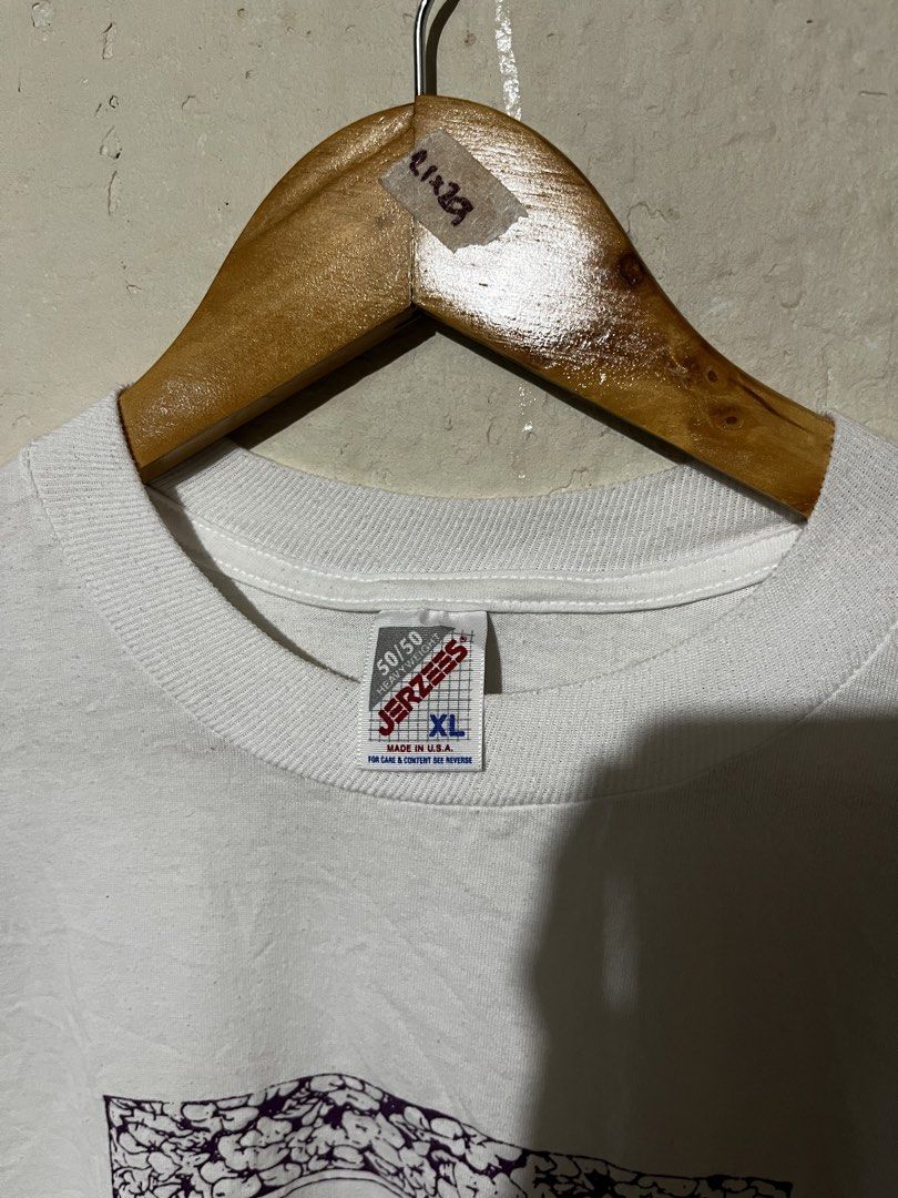 JESUS TEE PSALM 16:11 (Category: Tshirts & Polo Shirts ) located in Calbayog City. Submitted by supremo02 (Listing ID 1468182205, Image 3). Description: JESUS TEE- PSALM 16:11 1.1.2 STITCHING 24x30 CR: 9.5/10 EXCELLENT CONDITION NEED WASH ONLY.