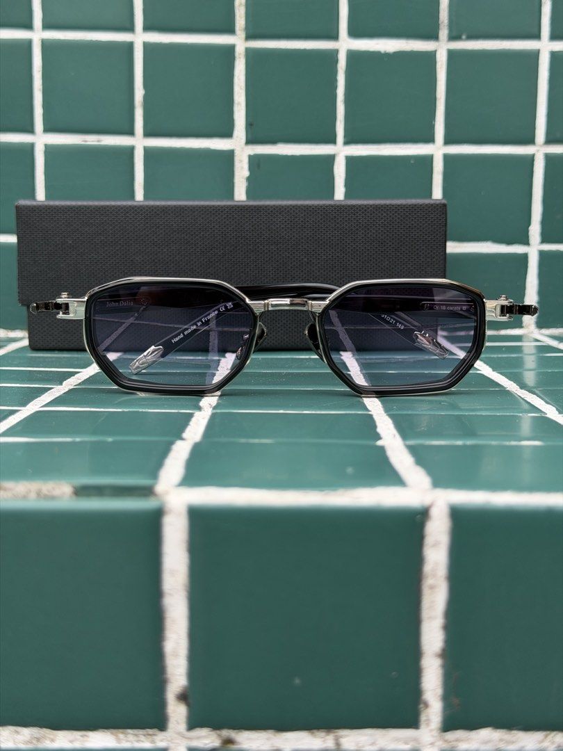 JOHN DALIA (Category: Luxury Accessories) located in Angeles City. Submitted by secondluxph (Listing ID 1468209985, Image 2). Description: -JOHN DALIA AXEL SUNGLASSES -C420 COLORWAY - COMPLETE INCLUSIONS BOX, CASE, MICROFIBER CLOTH -PRISTINE CONDITION -JAPAN/HONGKONG SOURCE .