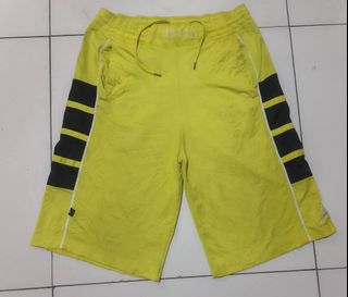 (Category: ) located in . Submitted by dhong_abay_thrift (Listing ID 1468172272, Image 1). Description: .
