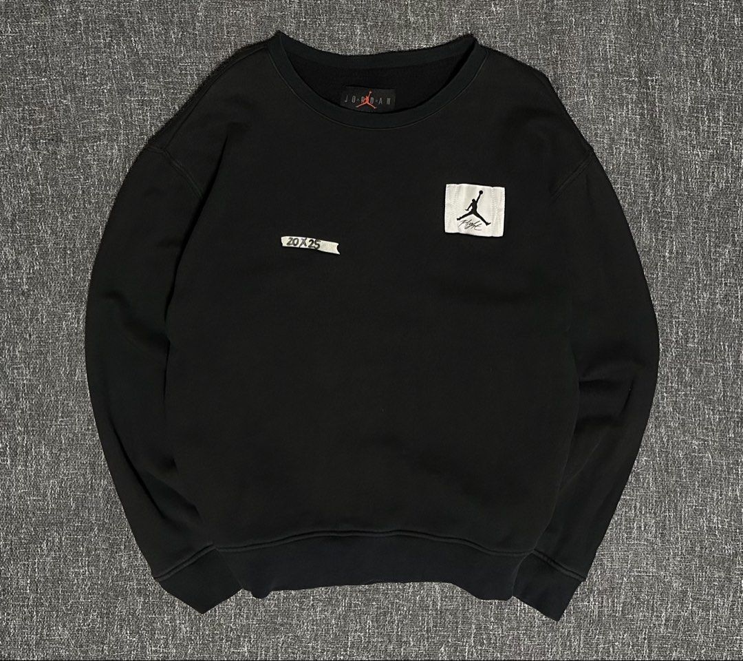 Jordan Essentials Fleece Crewneck Sweatshirt (Category: Hoodies) located in Manila. Submitted by thriftedbykab (Listing ID 1468264198, Image 1). Description: -Brand: CONVERSE -COMPLETE TAGS -Size: (M) -Width: 20| Length: 325 -Condition: sun faded -Color Rate:8.9/10 -Issue: NEED WASH .