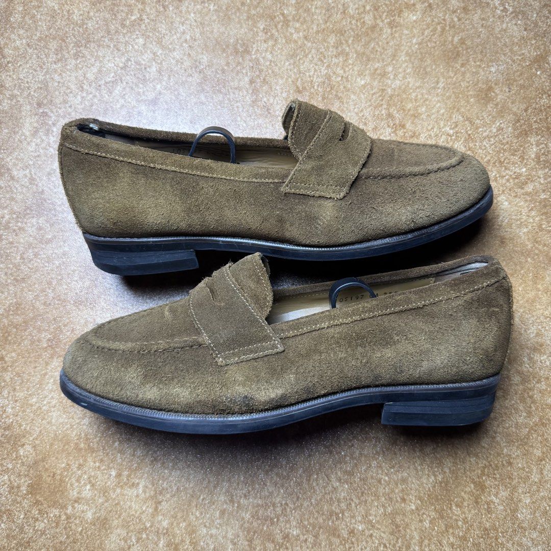 JOSEPH LOAFERS (Category: Casual Shoes) located in Panabo. Submitted by shoerarefinds (Listing ID 1468280311, Image 1). Description: JOSEPH LOAFERS SIZE: EU 40.5 / 7.5 US / 25.5 CM Very Good Condition, minimal scratches and heel drag LOCATION: PANABO CITY, DAVAO DEL NORTE, 8105 1800 FREESHIPPING.