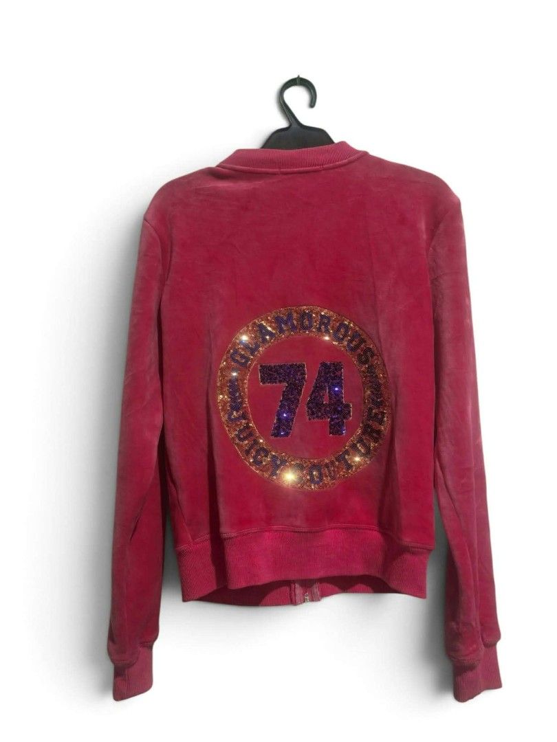 Juicy couture velvet jacket (Category: Coats, Jackets and Outerwear) located in Vinzons. Submitted by kspabico07187 (Listing ID 1468215070, Image 1). Description: Excellent condition Almost brandnew Swarovski design L-24 W-19.5.