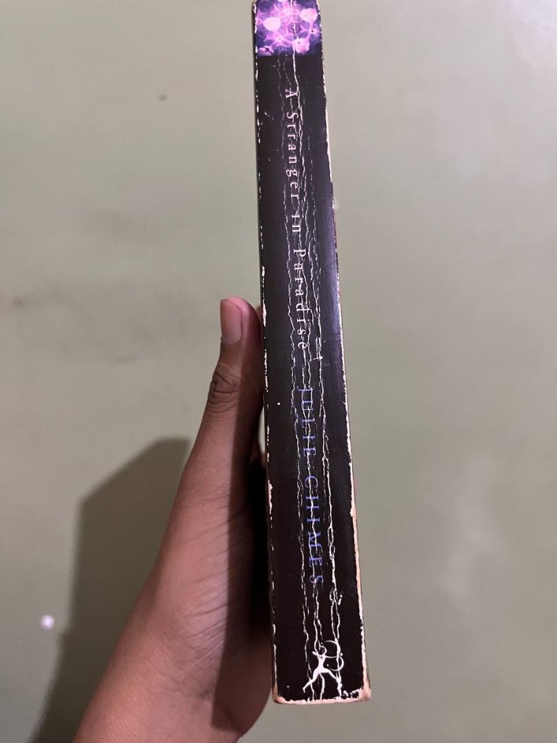 Julie Chimes - A Stranger in Paradise (Category: Storybooks) located in Carmen. Submitted by grei.librongbaligya. (Listing ID 1468135224, Image 2). Description: Julie Chimes - A Stranger in Paradise Noticeable edge and spine wear. Laminate peeling on covers..