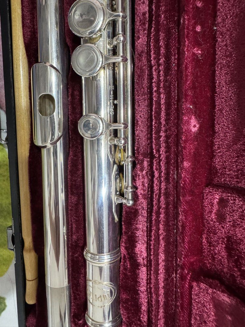 Jupiter Flute JFL-511 with hard case (Category: Musical Instruments) located in Las Pinas. Submitted by DocEyaaaa (Listing ID 1468191283, Image 2). Description: Jupiter JFL 511 flute with hard case. Good for beginners. Rfs: Upgrade for intermediate flute..