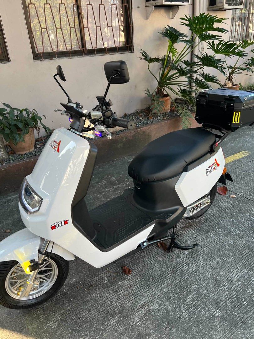 K350X KESO E-BIKE (Category: Motorbikes for Sale) located in Manila. Submitted by avlproductsonline (Listing ID 1468280901, Image 2). Description: DESCRIPTION OF THE E-BIKE ALREADY POSTED ( SEE PICTURES ATTACHED). RSF: HINDI NA NAGAGAMIT (SENIOR ANG MAY ARI, KAYA WELL MAINTAINED): With Sales Certificate and accessories. (Here’s a good English rephrasing: (Please excuse the selected brand, it was not available in the options, but the actual brand 
