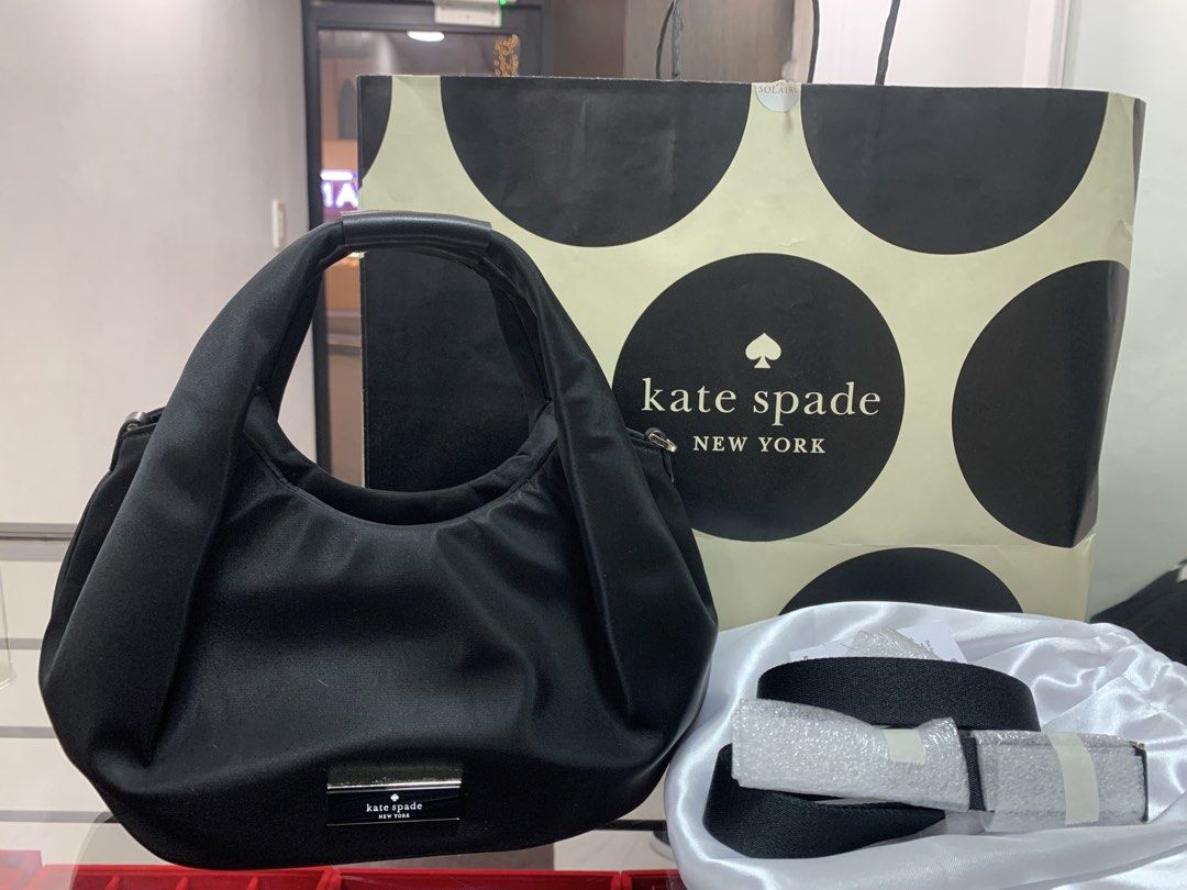 Kate Spade Orignal two way bag (Category: Cross-body Bags) located in Quezon City. Submitted by dazzlejeweller (Listing ID 1468080099, Image 1). Description: Original Kate spade two way bag, you can use as hand bag or cross body bag! Brand new ! Can ship via lalamove or meet up here in Araneta center Cubao or visit our shop . Message now! .
