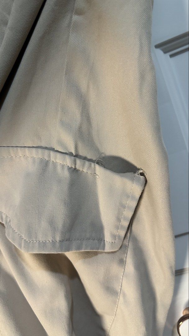 Khaki Cargo (Category: Other Bottoms) located in Naic. Submitted by cilissa (Listing ID 1468159509, Image 2). Description: -Loose stitch in one pocket -Small size(25in) -Garterized J&T PM for more details.