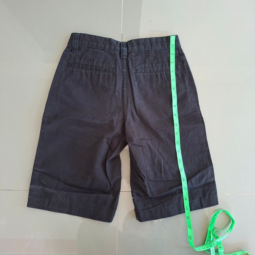 KID SHORT - OLD NAVY (Category: Babies & Kids Fashion) located in Abucay. Submitted by petiteprettyboutiquev2 (Listing ID 1468117626, Image 2). Description: + SF(J&T).
