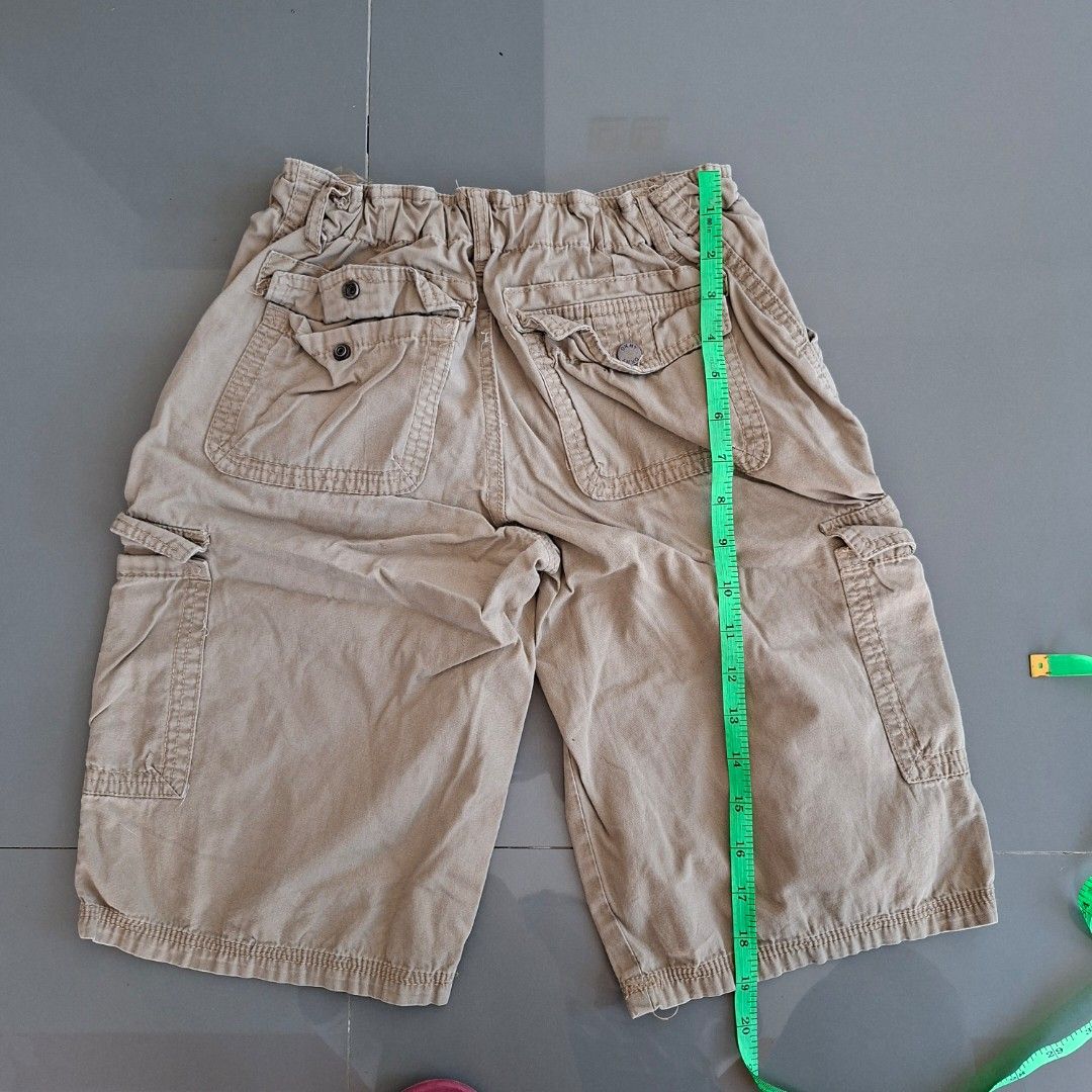 KIDs SHORT (Category: Babies & Kids Fashion) located in Abucay. Submitted by petiteprettyboutiquev2 (Listing ID 1468118033, Image 2). Description: + SF(J&T).