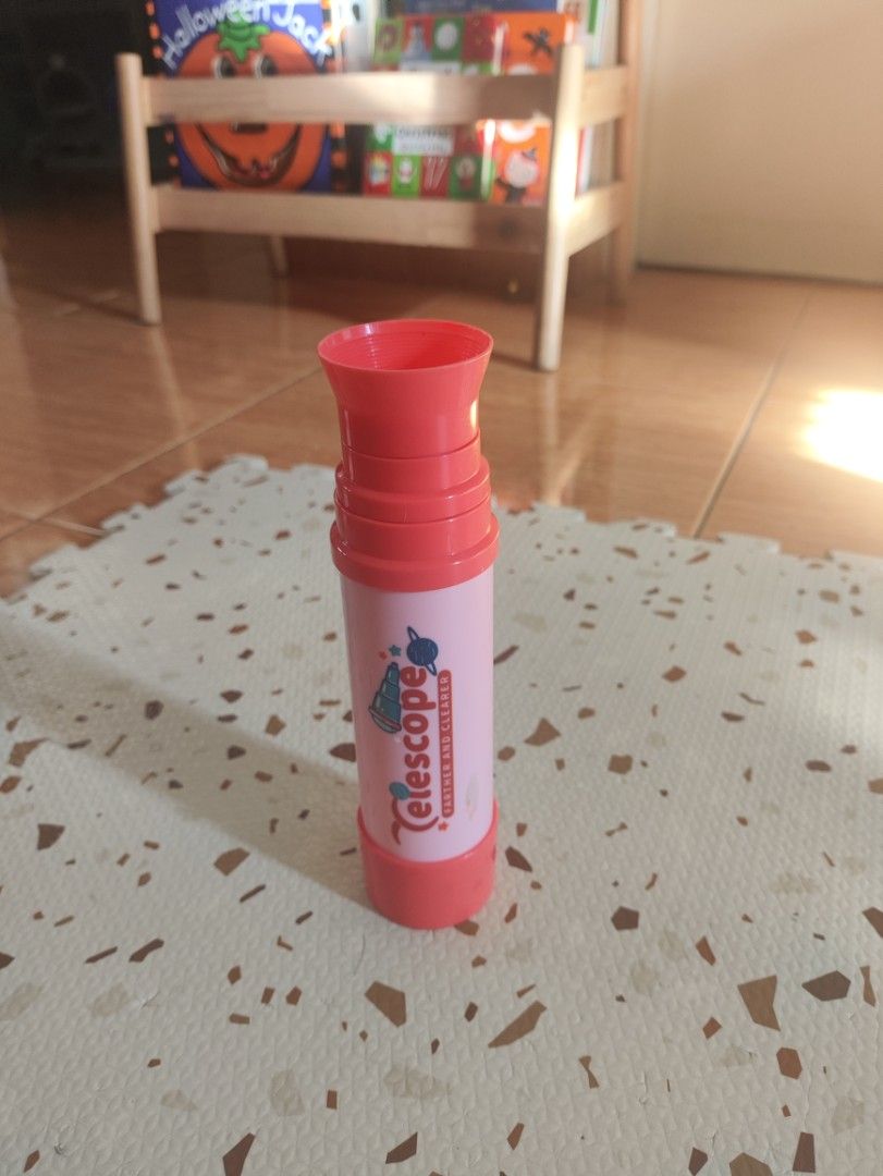 Kids Telescope 🔭 (Category: Kids Toys) located in Taguig. Submitted by cleanupmomma (Listing ID 1468155574, Image 3). Description: Please take time to read ❤️ Made of high quality plastic wyiwyg.