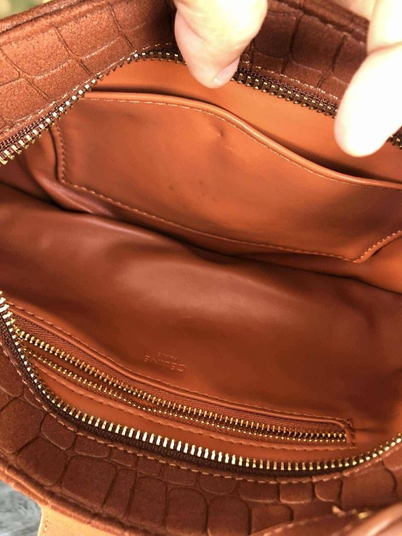 kili bag (Category: Shoulder Bags) located in Ozamiz City. Submitted by kapesteba112457 (Listing ID 1468059887, Image 3). Description: kili! suede material.outside for only 800..malinis no issue . pasok pang regalo. selected preloved. no CODE ...