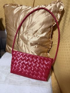 (Category: ) located in . Submitted by lovedbymeclothes (Listing ID 1468139680, Image 1). Description: .