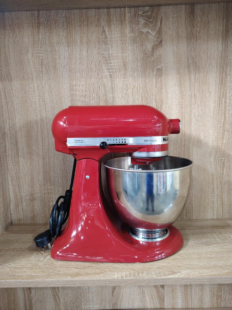 Kitchen Aid Artisan Stand Mixer Red 4.8L (Category: Hand & Stand Mixers) located in Manila. Submitted by riley1205 (Listing ID 1468081944, Image 2). Description: - Brand: KitchenAid Artisan Stand Mixer - Color: Empire Red - Capacity: 4.8-litre stainless steel bowl - Design: Tilt-head design for easy access - Included Attachments: Dough hook, flat beater, and wire whip - Condition: Brand new in original box (box opened for photos only) - RFS: Decl
