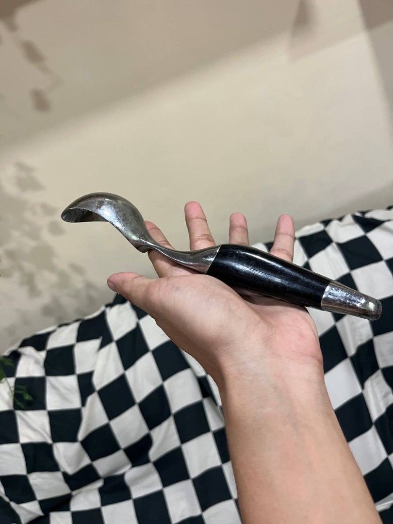 KitchenAid Gourmet Ice Cream scooper (Category: Dinnerware & Cutlery) located in Quezon City. Submitted by michypeachyy1 (Listing ID 1468116409, Image 2). Description: 300 plus shipping.