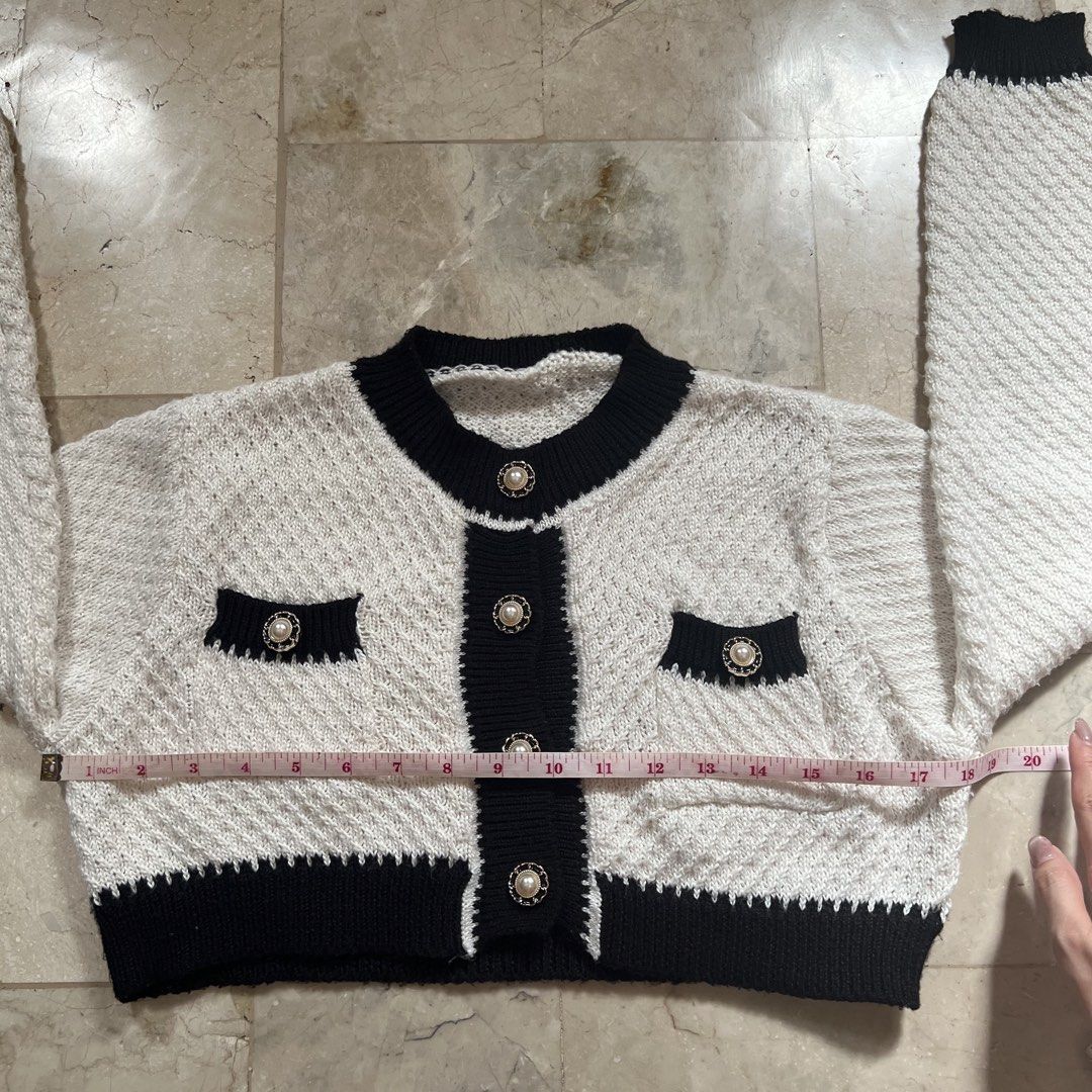 Knit cropped cardigan (S) (Category: Coats, Jackets and Outerwear) located in Cebu City. Submitted by sammaemendoza (Listing ID 1468173721, Image 2). Description: .