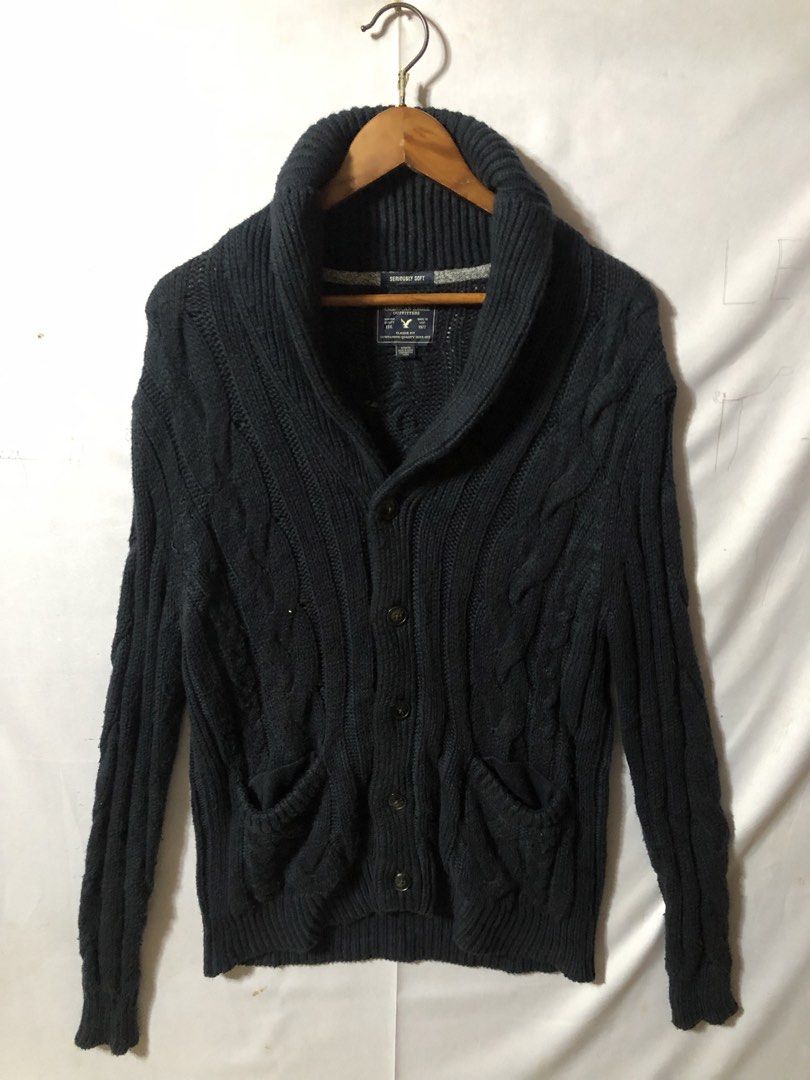 Knitted american eagle (Category: Coats, Jackets and Outerwear) located in Cagayan de Oro. Submitted by kennymiiiiii (Listing ID 1468081973, Image 1). Description: 20*38 No issue .