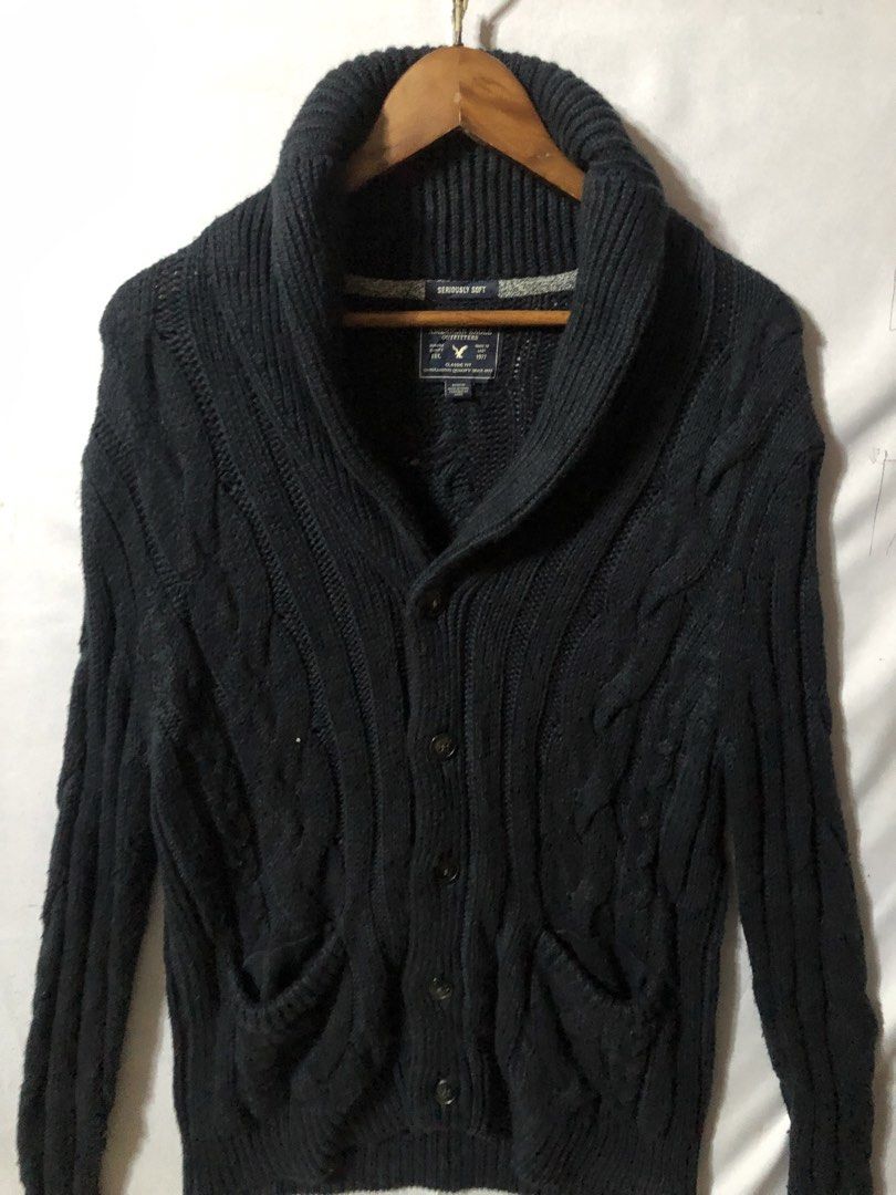 Knitted american eagle (Category: Coats, Jackets and Outerwear) located in Cagayan de Oro. Submitted by kennymiiiiii (Listing ID 1468081973, Image 2). Description: 20*38 No issue .