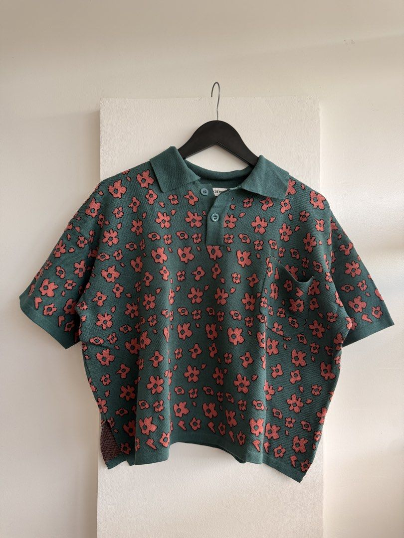 knitted polo floral (Category: Tshirts & Polo Shirts ) located in Cavite. Submitted by dalowf (Listing ID 1468163921, Image 1). Description: 24 width 21 length.