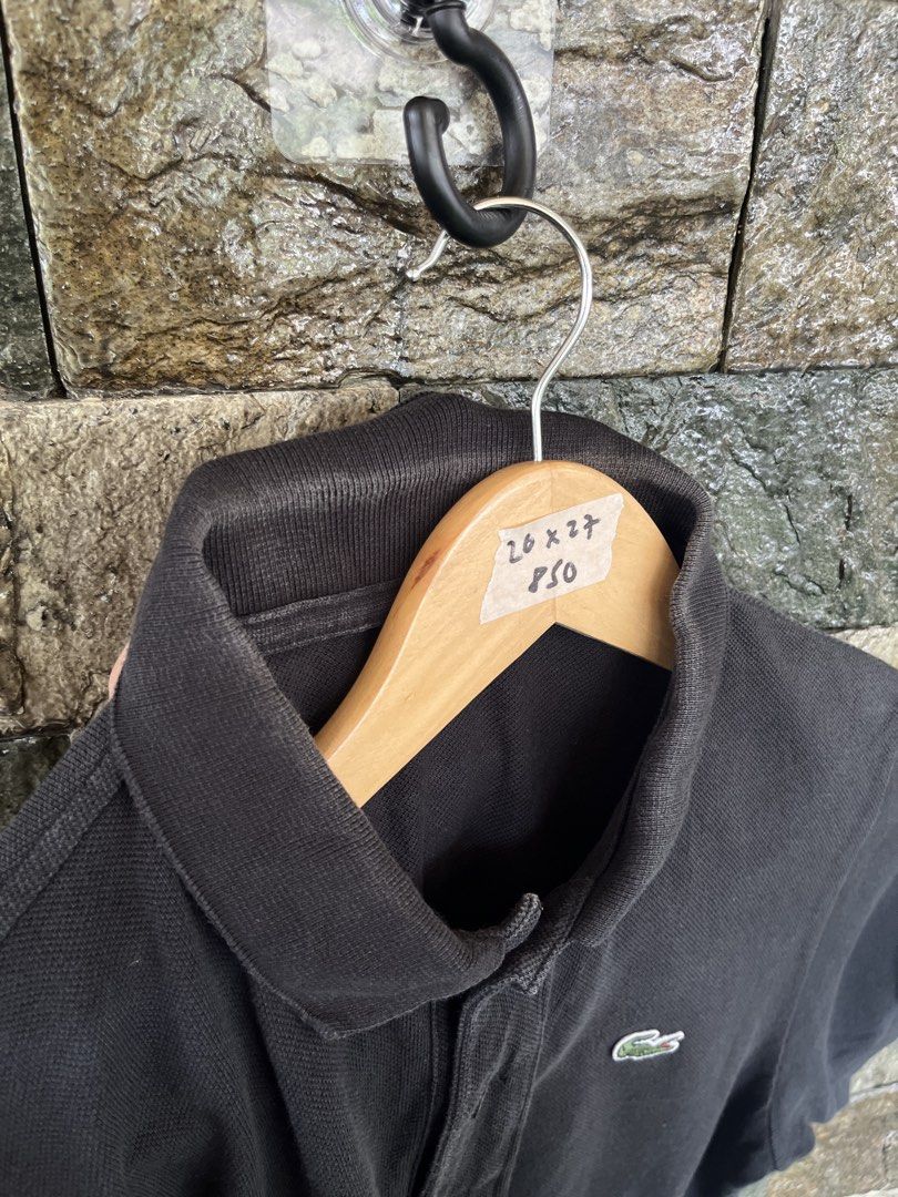 Lacoste Black Poloshirt (Category: Tshirts & Polo Shirts ) located in Cagayan de Oro. Submitted by curatedheirloomph_ (Listing ID 1468235642, Image 3). Description: 𝘿𝙞𝙢𝙚𝙣𝙨𝙞𝙤𝙣𝙨: 20x27 𝘽𝙚𝙨𝙩 𝙁𝙞𝙩: Medium 𝘾𝙤𝙣𝙙𝙞𝙩𝙞𝙤𝙣 & 𝘾𝙤𝙡𝙤𝙧 𝙍𝙖𝙩𝙚: Very Good (9/10) 𝙄𝙨𝙨𝙪𝙚: Signs of usage, cut neck tag.