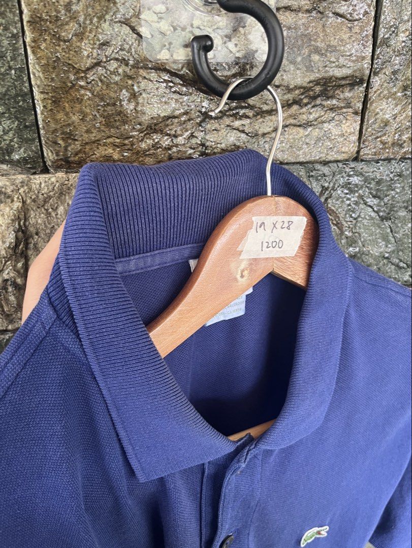 Lacoste Blue Poloshirt (Category: Tshirts & Polo Shirts ) located in Cagayan de Oro. Submitted by curatedheirloomph_ (Listing ID 1468101098, Image 3). Description: 𝘿𝙞𝙢𝙚𝙣𝙨𝙞𝙤𝙣𝙨: 19x28 𝘽𝙚𝙨𝙩 𝙁𝙞𝙩: Medium - Large 𝘾𝙤𝙣𝙙𝙞𝙩𝙞𝙤𝙣 & 𝘾𝙤𝙡𝙤𝙧 𝙍𝙖𝙩𝙚: Excellent (9.5/10) 𝙄𝙨𝙨𝙪𝙚: Minimal signs of usage 𝘼𝙪𝙩𝙝𝙚𝙣𝙩𝙞𝙘𝙞𝙩𝙮 𝘿𝙚𝙘𝙡𝙖𝙧𝙖𝙩𝙞𝙤𝙣: Authentic.