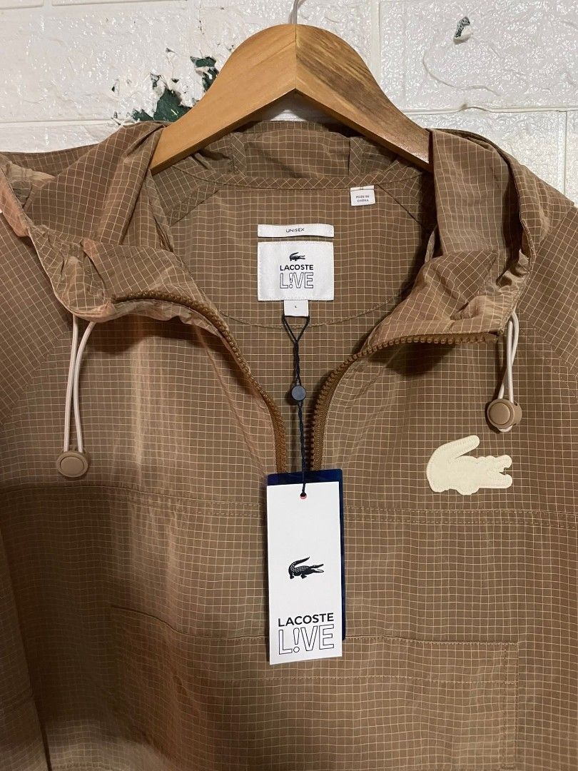 LACOSTE JACKET XXL Oversize (Category: Coats, Jackets and Outerwear) located in General Trias. Submitted by hungariancheesecake (Listing ID 1468089989, Image 2). Description: Lacoste Pullover Windbreaker Brandnew💯 Size Large Oversize 25x30 ₱5k Pm sa Interested.
