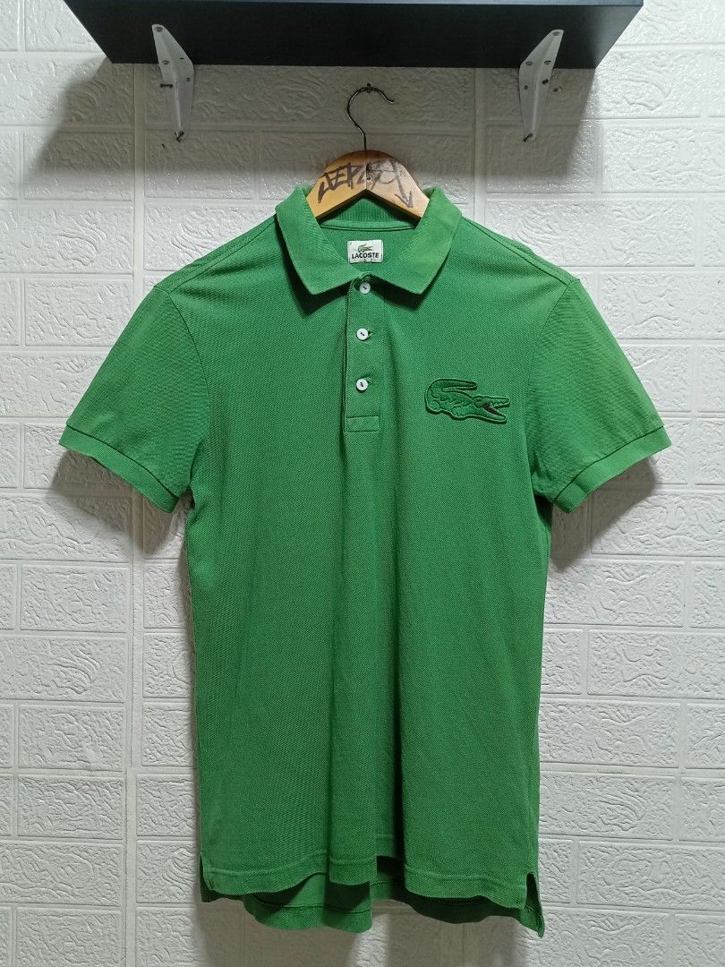 Lacoste Polo (Category: Tshirts & Polo Shirts ) located in Danao, Cebu. Submitted by 6000thrifts.ph (Listing ID 1468108262, Image 1). Description: Lacoste Polo Shirt Men 📍 Size 2 (Small fit) Length 27/ Width 18 Good Condition/Color Rate 9/10 Cloth rate 9/10 Small lits side Needwash Pm for the price 📥.