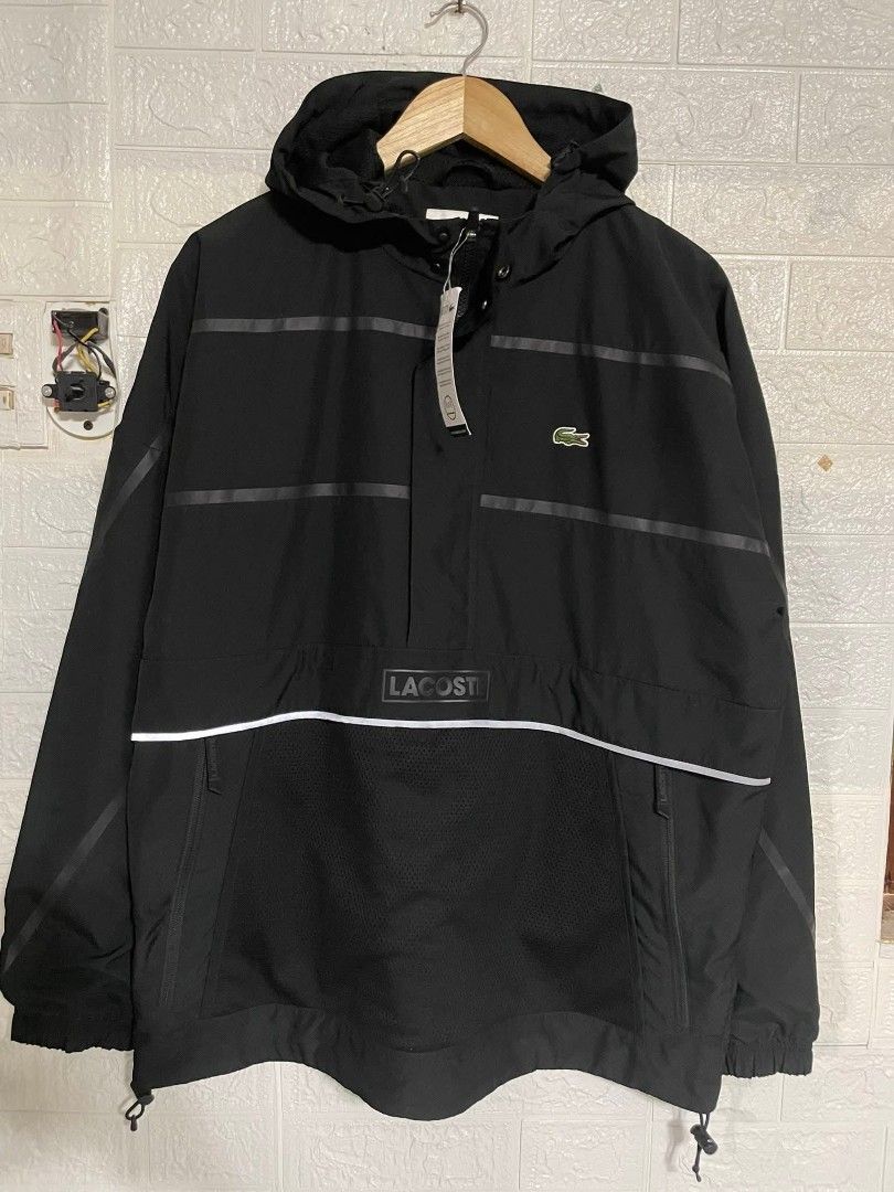 LACOSTE XL TO XXL Jacket (Category: Coats, Jackets and Outerwear) located in General Trias. Submitted by hungariancheesecake (Listing ID 1468090326, Image 1). Description: Lacoste Sport Kangaroo Pocket Windbreaker Size 50 M Fit to XL 24x29 Pm sa Interested.