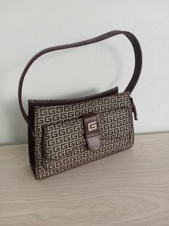 Hand bag Christy Ng brand, Women's Fashion, Bags & Wallets, Shoulder ...