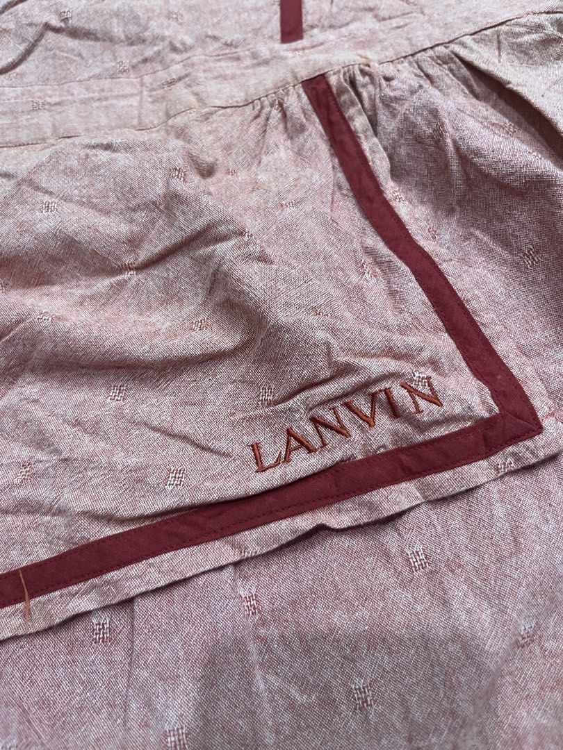 LANVIN Apron (Category: Home Improvement Tools & Accessories) located in Bulacan. Submitted by letsfindukaywithme (Listing ID 1468280742, Image 3). Description: Lanvin Apron Cotton +sf payment first Ship via J&T.
